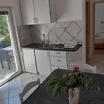 Slanica Apartment *