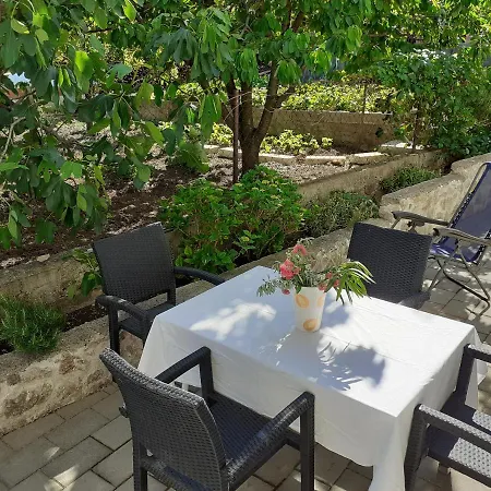 Slanica Apartamento Murter